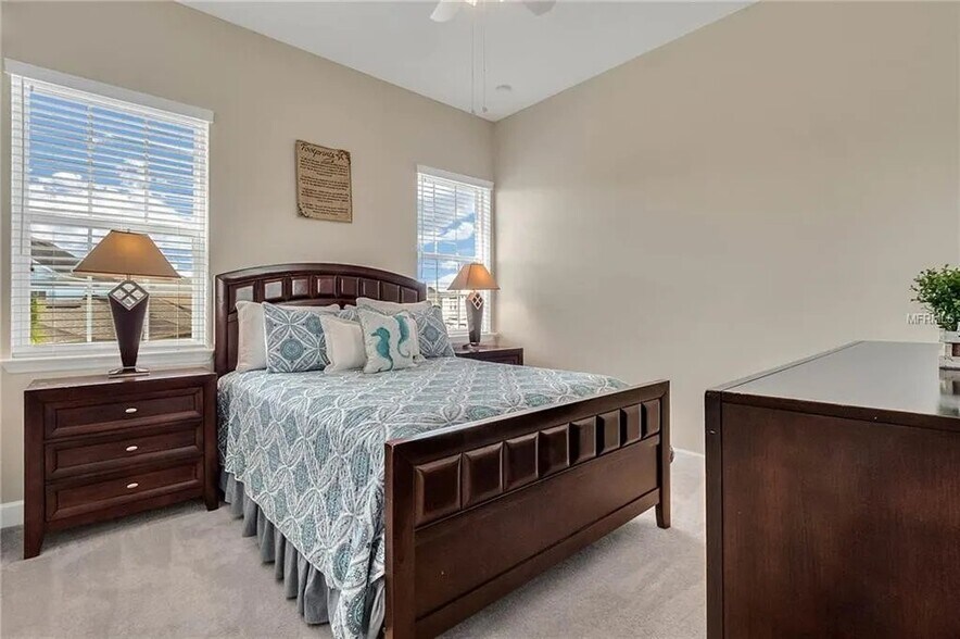 Building Photo - 13738 Walcott Avenue