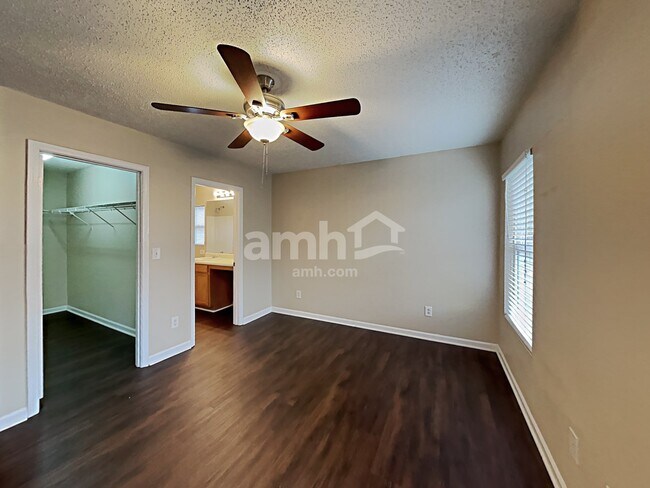Building Photo - 10707 Parnie Ct