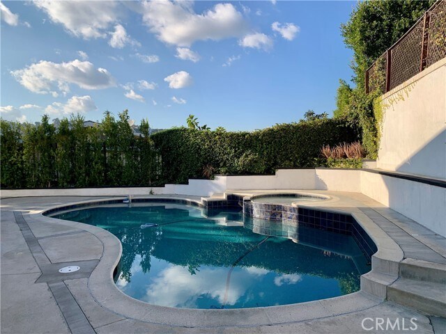 Building Photo - 7811 Electra Dr