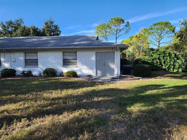 Building Photo - 1102 Halton Ct