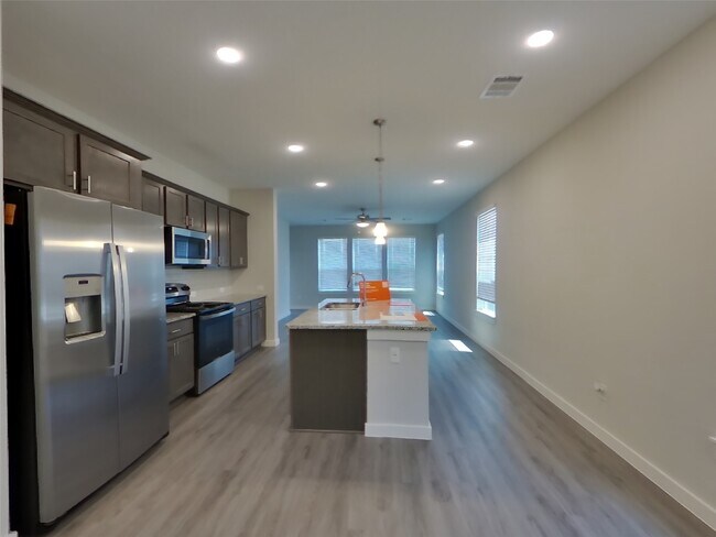 Building Photo - 2431 Cohorn Trl