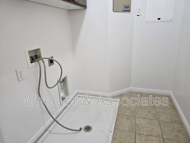Building Photo - 4336 W 5850 S