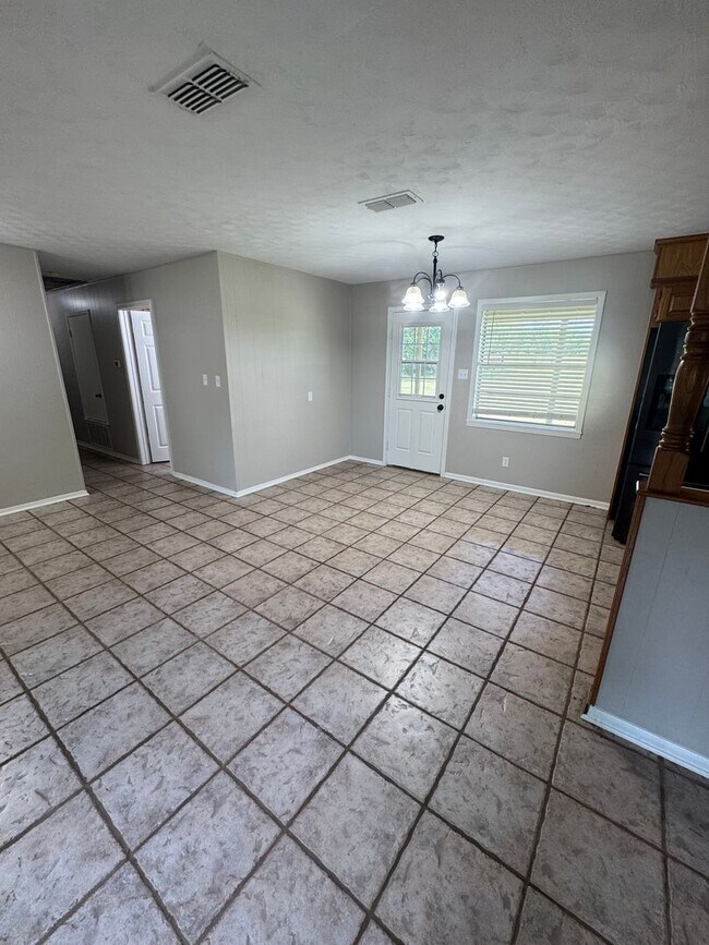 Building Photo - 8174 FM 1402