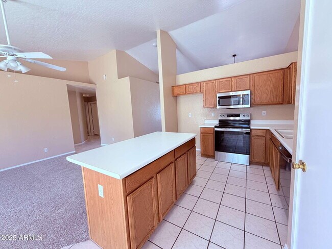 Building Photo - 2293 E Longhorn Pl