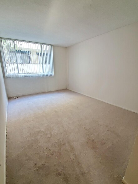 Building Photo - 505 S Lafayette Park Pl