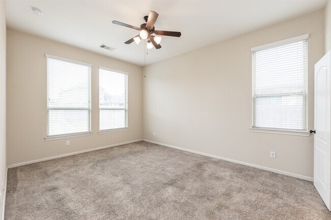 Building Photo - 24943 Blue Mountain Park Ln