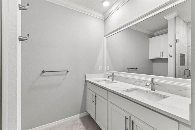 Building Photo - 31130 Penny Surf Lp