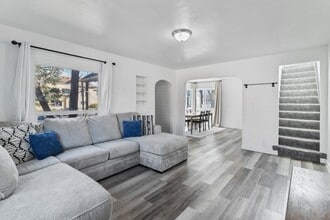 Building Photo - 129 W 100 S