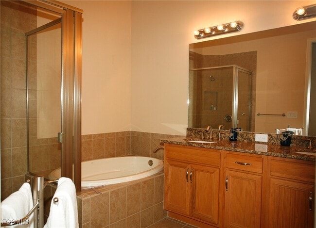 Building Photo - 11070 Esteban Dr