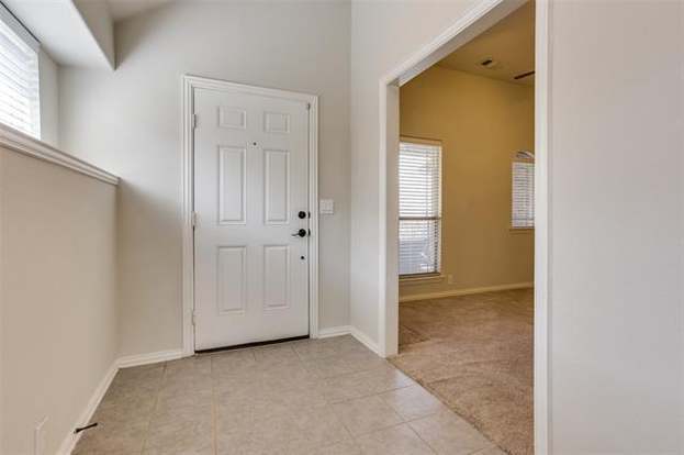 Building Photo - 1021 Durham Dr
