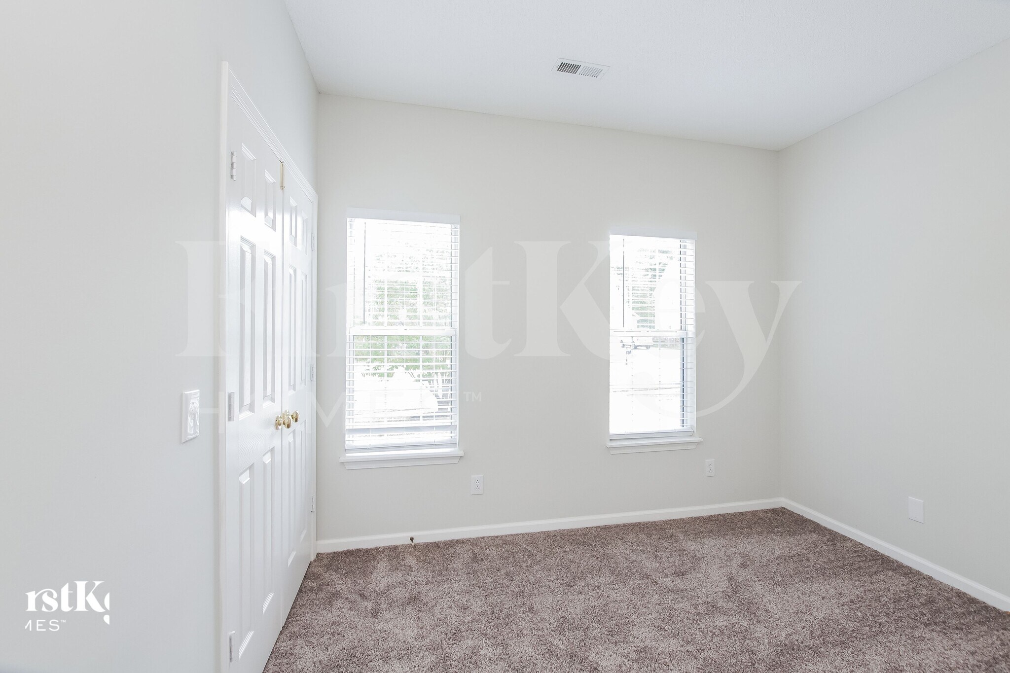 Building Photo - 7031 Reedy Creek Rd