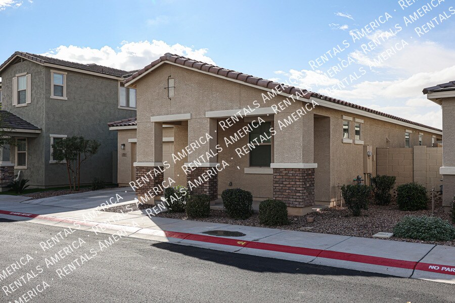 Building Photo - 2732 S Merit