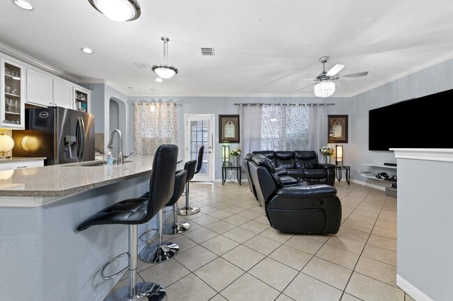 Building Photo - 1515 Wild Fire