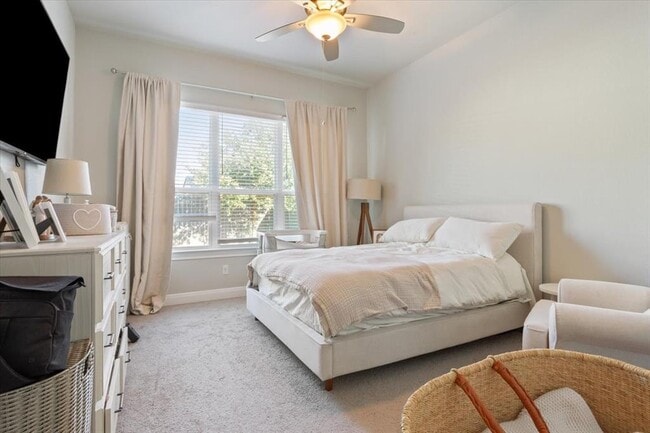 Building Photo - 3814 Chance Loop