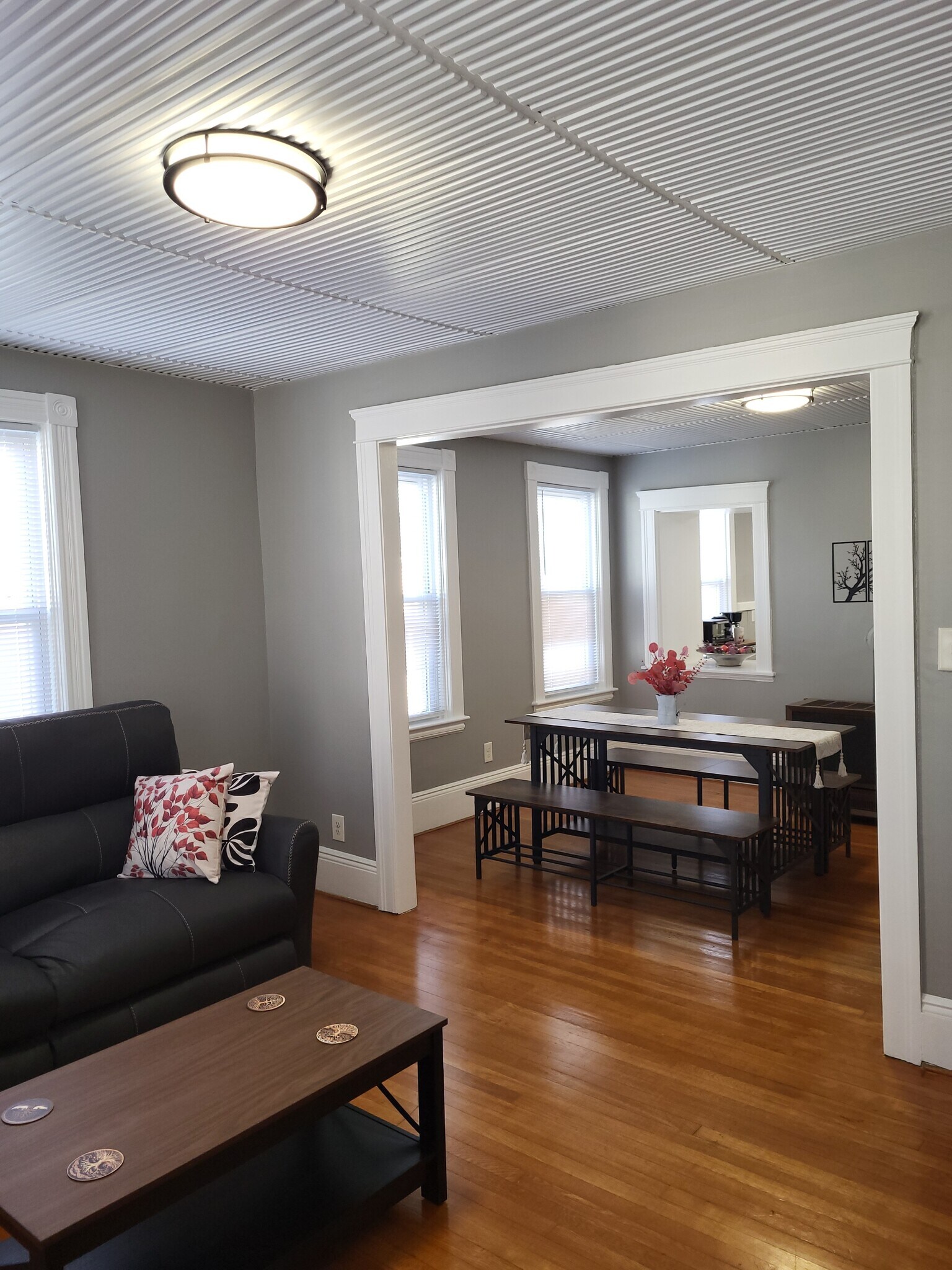 Building Photo - 9 Reeves St