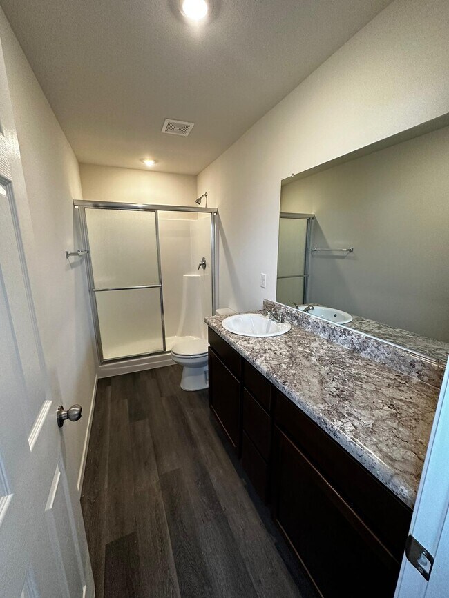 Building Photo - 1402 S Blandford St