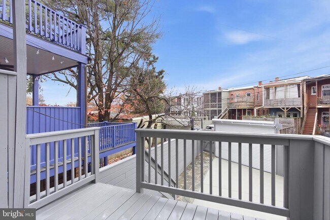 Building Photo - 1319 East Capitol St SE