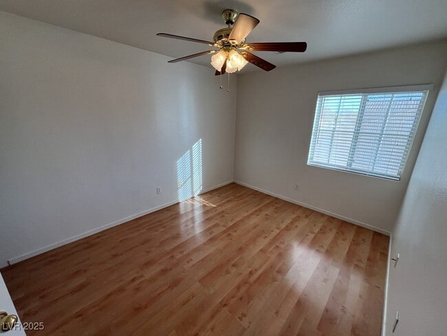 Building Photo - 756 Gritty Garnet Ave