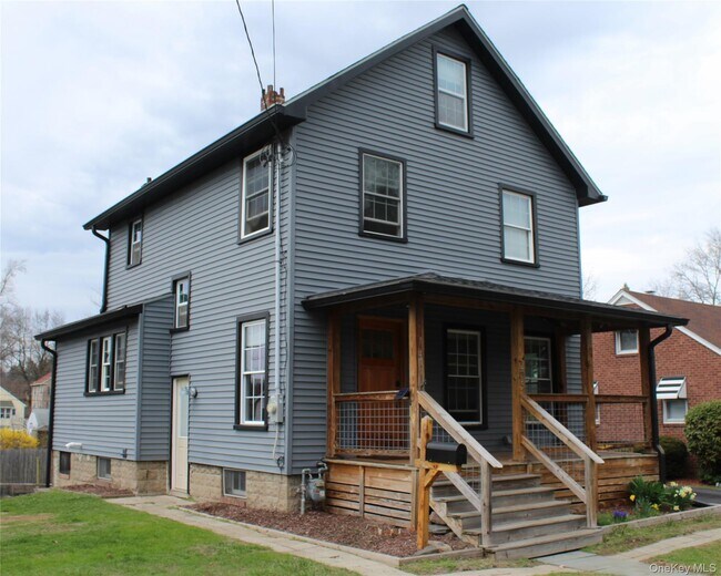 Building Photo - 295 Lucas Ave