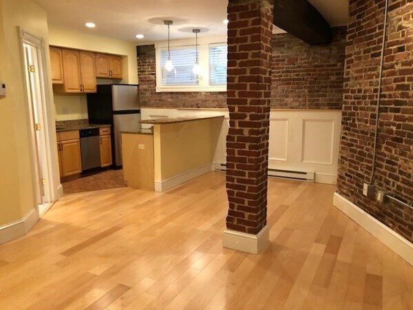 Primary Photo - 7 Unity St