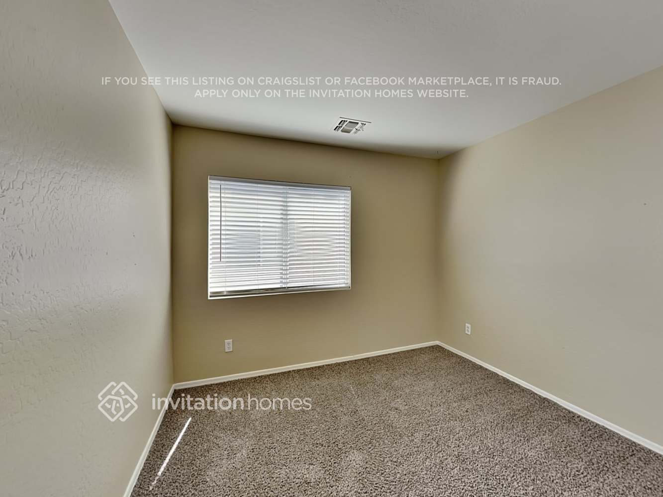 Building Photo - 11581 W Palo Verde Ave