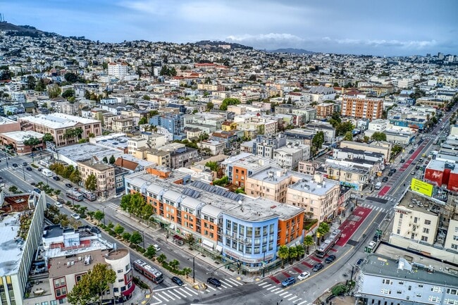 Building Photo - Condo for Rent in the Mission District - $...
