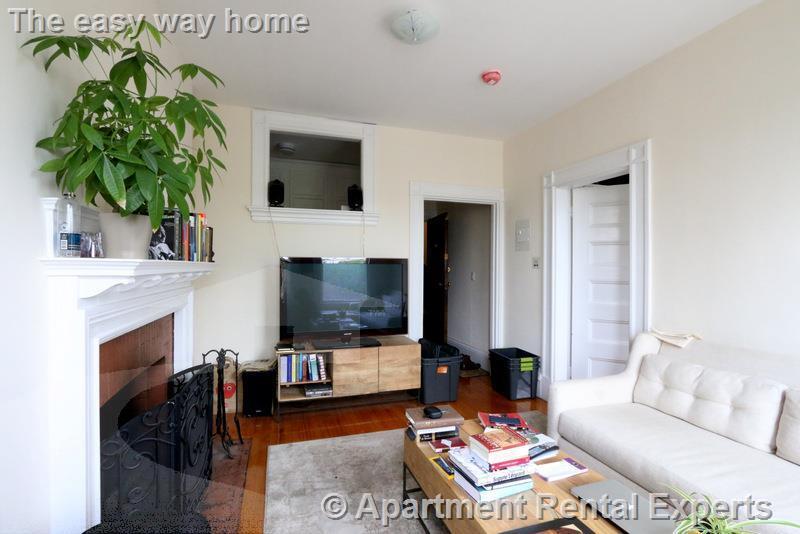 Building Photo - 2 Ware St