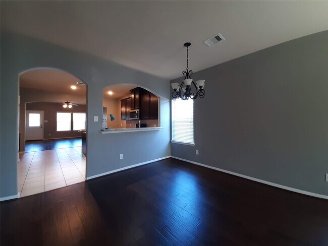 Building Photo - 23322 E Pine Ivy Ln