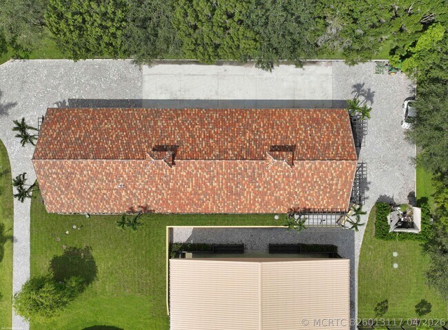 Building Photo - 4985 Stables Way