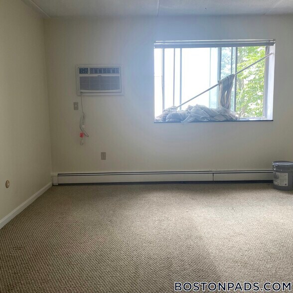 Building Photo - 80 Gardner St