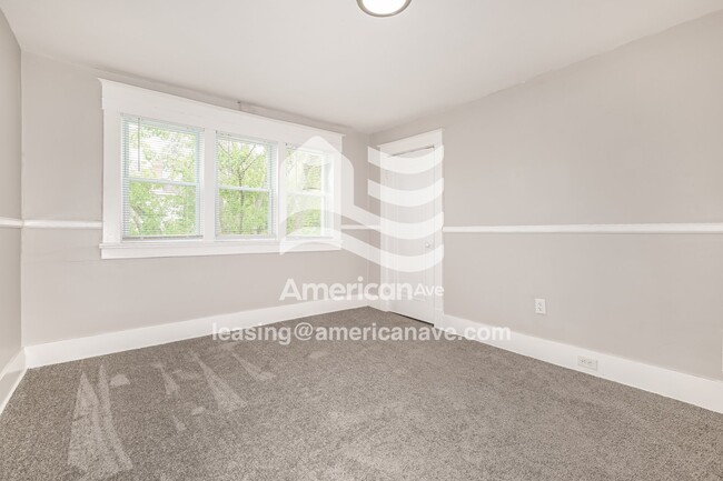 Building Photo - 500 Wilson Ave