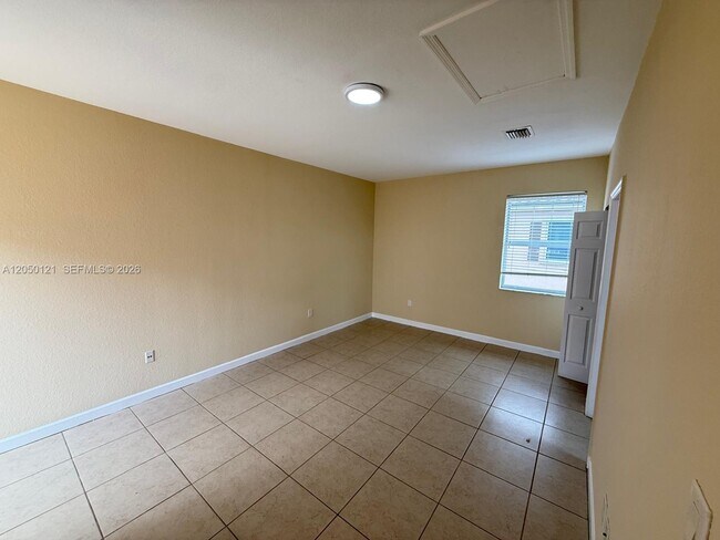 Building Photo - 17021 SW 96th St