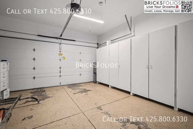 Building Photo - Redmond Ridge Luxury Living | East-Facing Murray Franklyn Gem