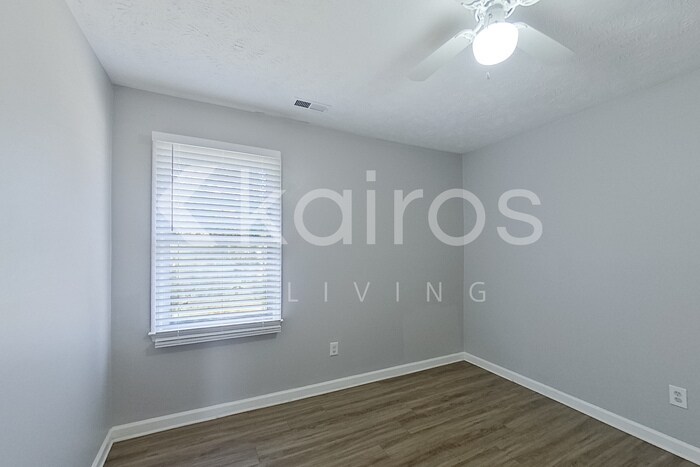 Building Photo - 5312 Blanchette St