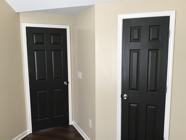 Building Photo - 527 Tansy Dr