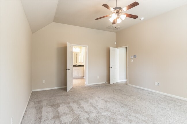 Building Photo - 26519 Longleaf Valley Dr