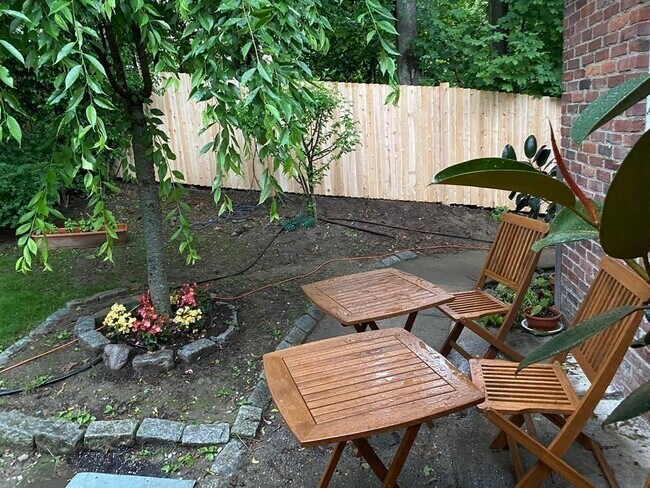 Building Photo - 106 Jordan Rd