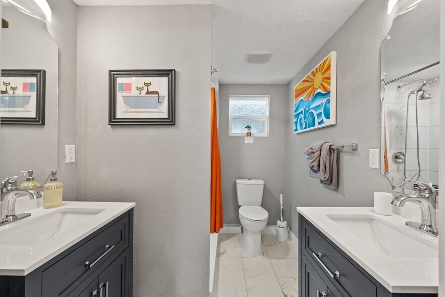 Building Photo - 3950 1st Ave N