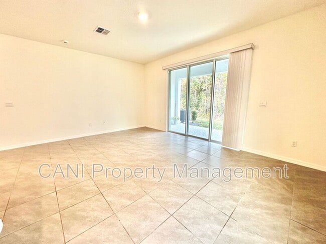 Building Photo - 230 Reena Dr