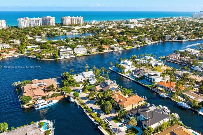 Building Photo - 70 Bay Colony Ln