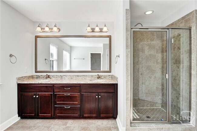 Building Photo - 289 Timberland Cir