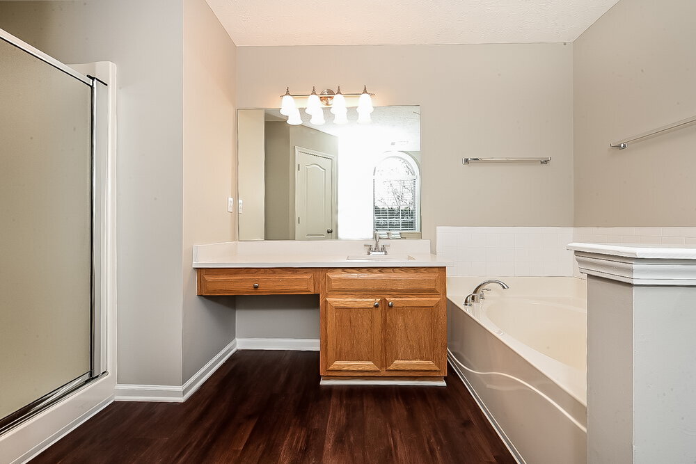 Building Photo - 370 Summer Hill Cir