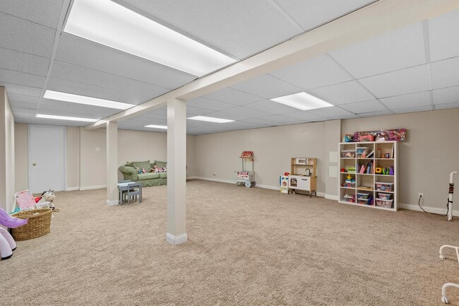 Building Photo - 12958 Ambois Dr