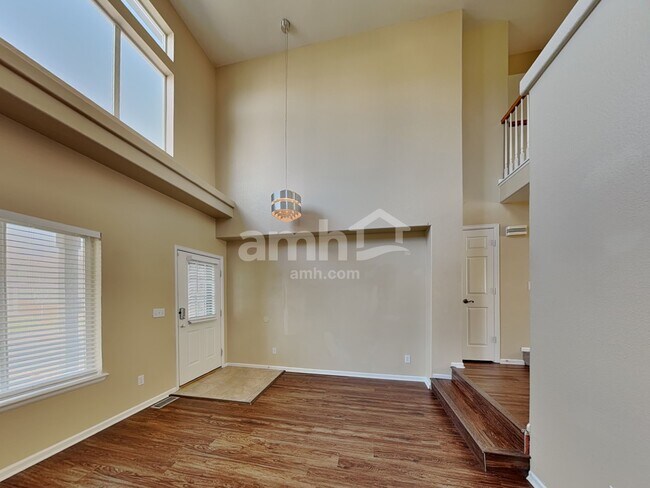 Building Photo - 4892 Waldenwood Dr