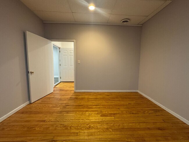 Building Photo - 171 Genesee St