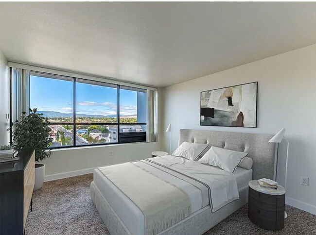 Building Photo - 2 bed / 2 bath condo at Belvedere Towers -...