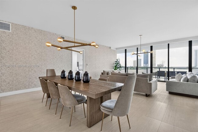 Building Photo - 5500 Island Estates Dr