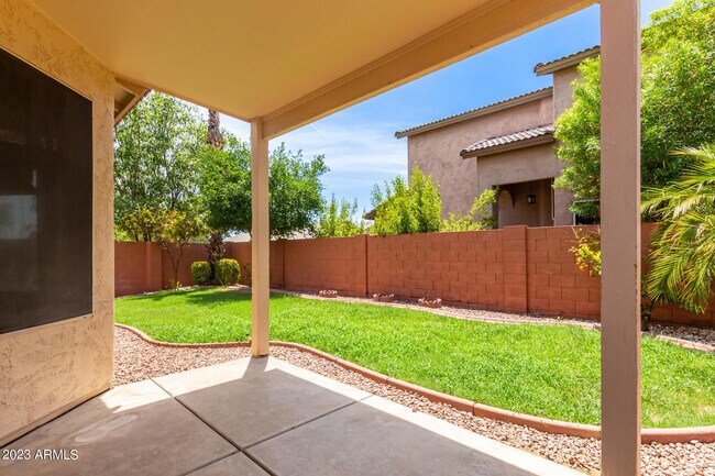 Building Photo - 3316 E Tierra Buena Ln