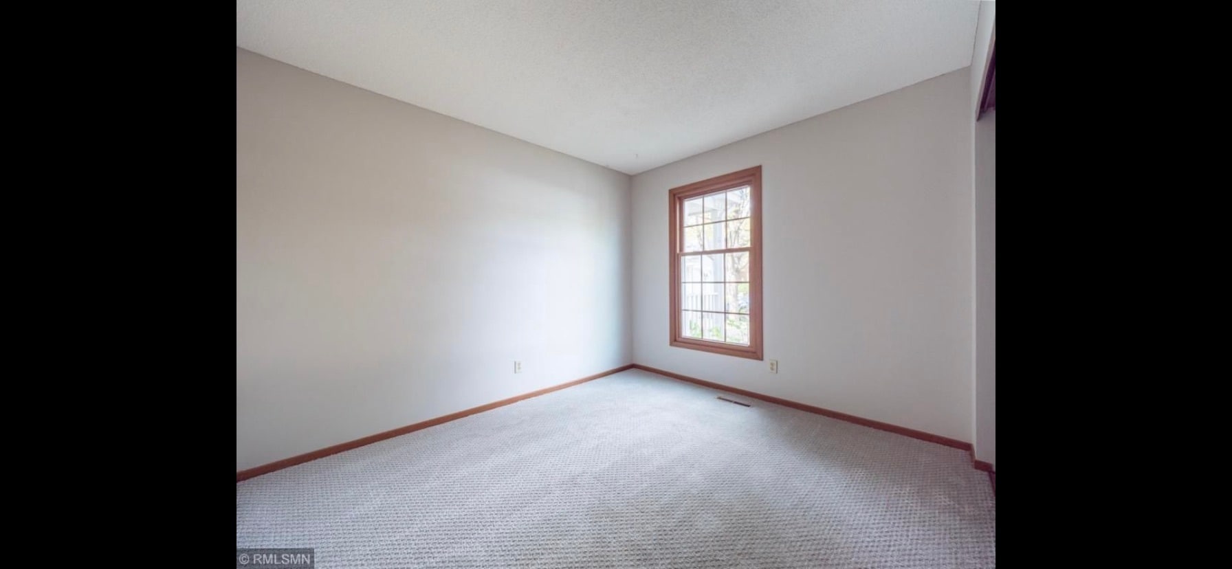 2nd Bedroom - 10918 Quebec Ave S