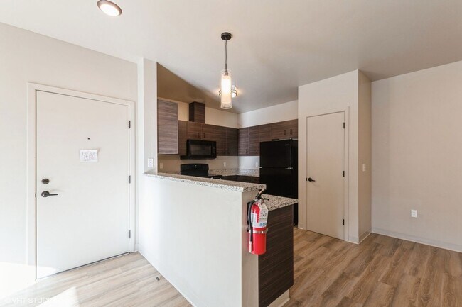 Building Photo - Eagle Valley Ranch Apartments